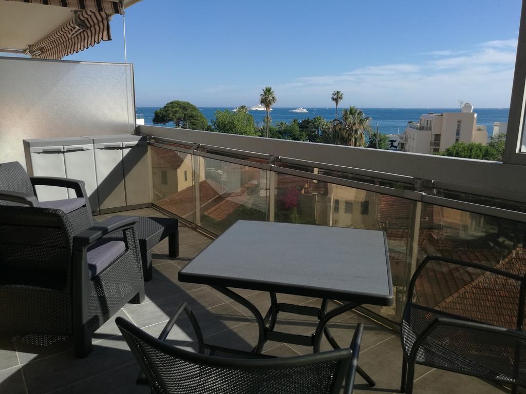 Sea Side Oceanides Apartment Juan-les-Pins Exterior photo